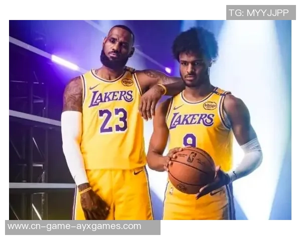 湖人对决热火精彩回放NBA直播10月7日比赛全程回顾